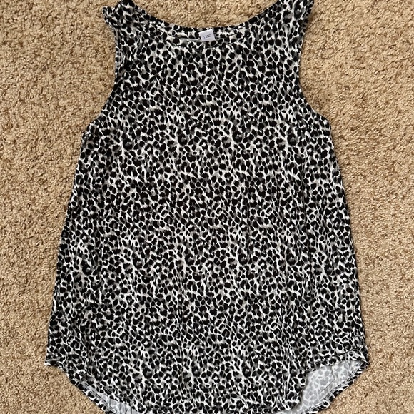 Old Navy Tank Top - Picture 1 of 3